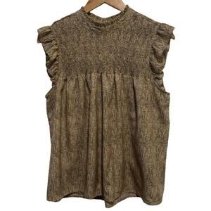 Pants Store XS Top flutter sleeve green Ruffle Bottom Preppy Rush